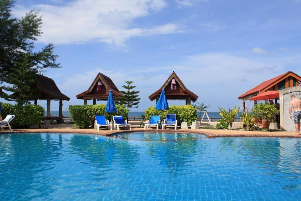 Guest House Blue Andaman Koh Lanta Exterior photo