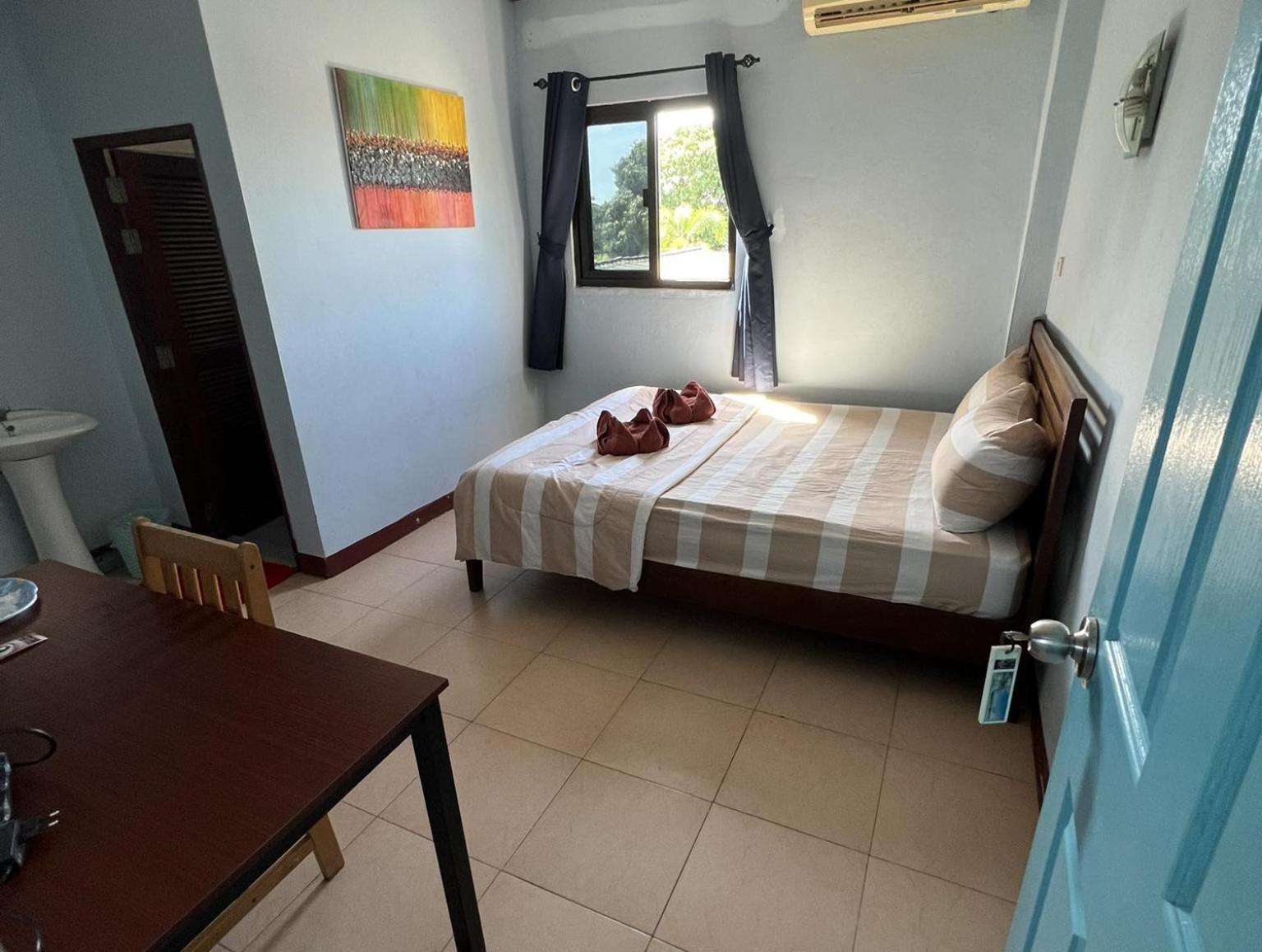 Guest House Blue Andaman Koh Lanta Exterior photo